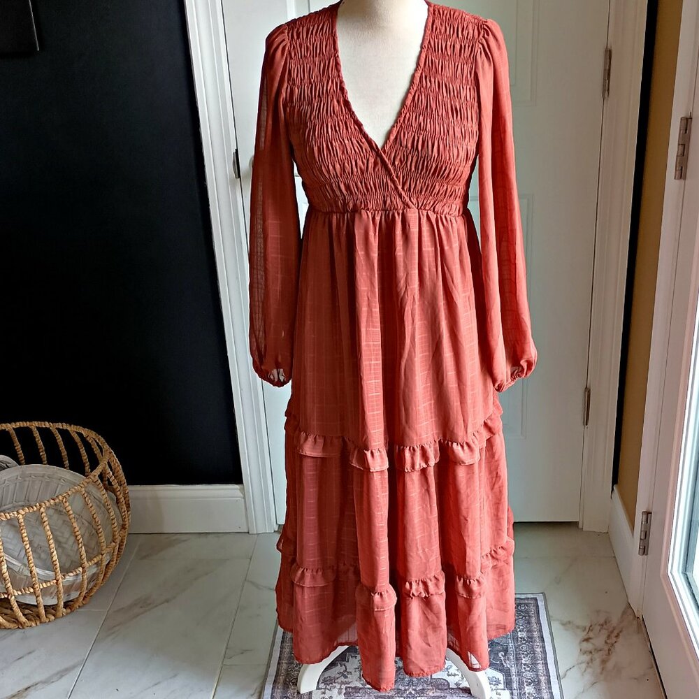 BOHO SMOCKED TIERED BOUTIQUE DRESS SZ M